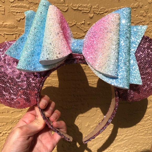 Pastel Pink Mouse Ears with Detachable Bow - Picture 1 of 4